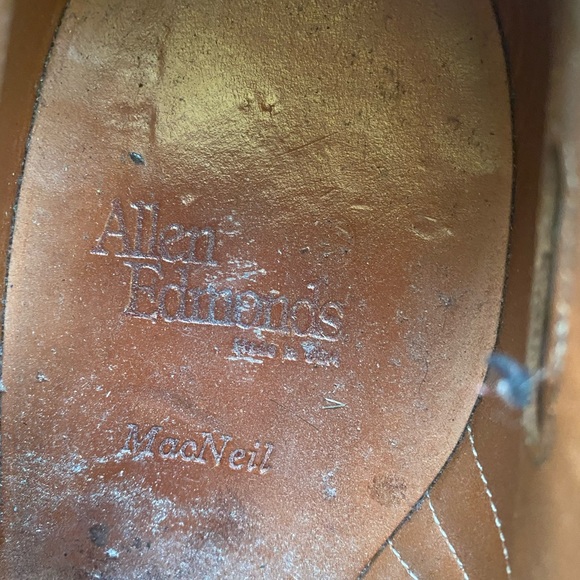 Classic Allen Edmunds Dress Shoe - Picture 4 of 7